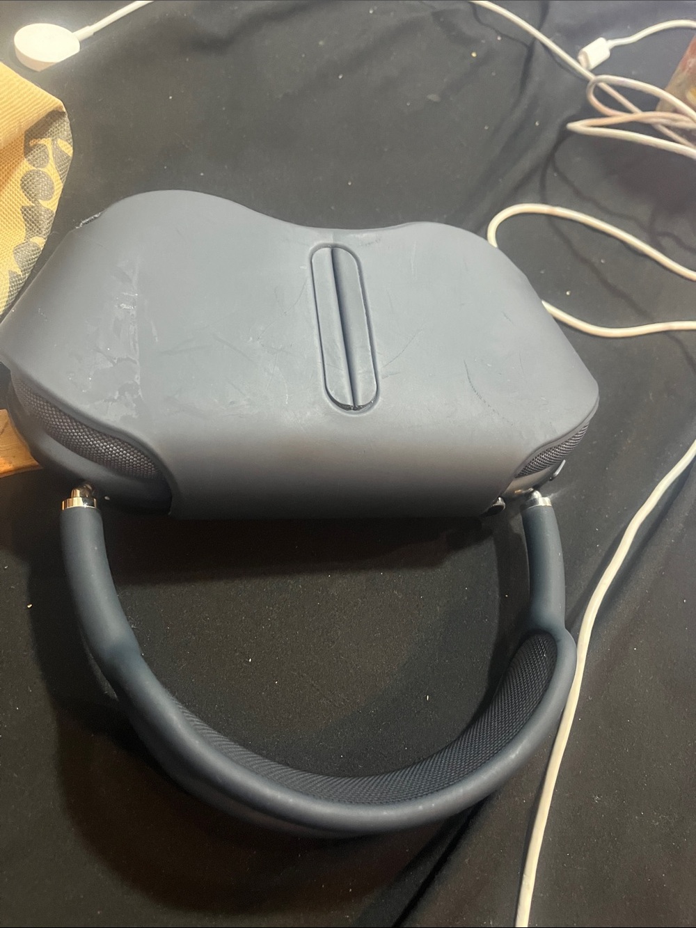 Apple AirPods Max like new!
